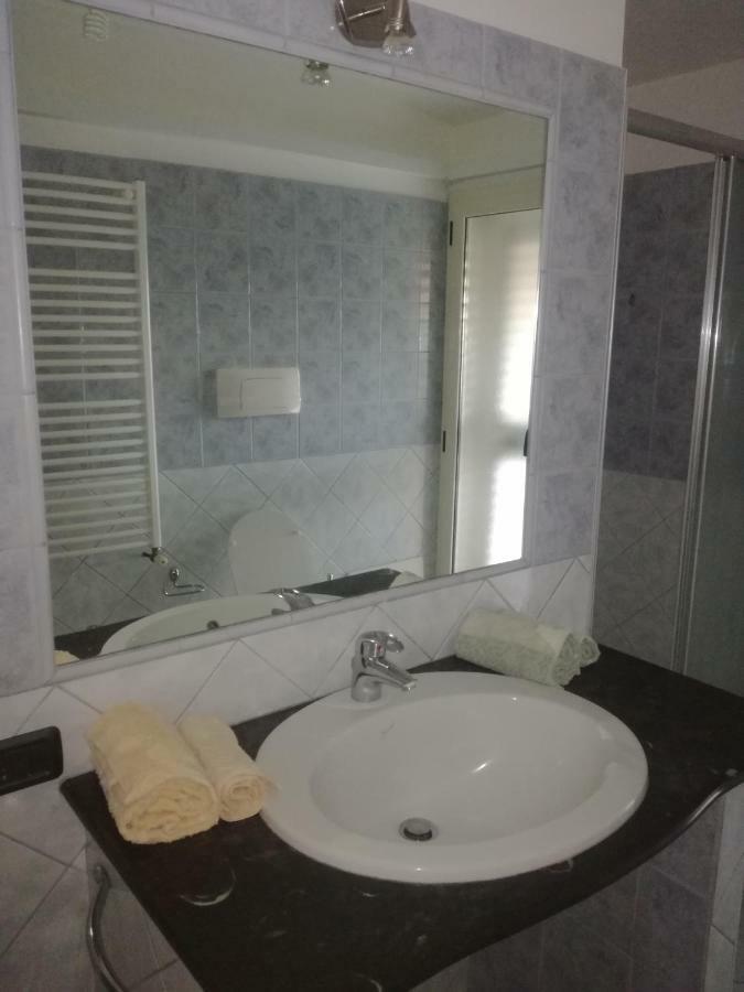 Il Giardino Apartment Lotzorai Ngoại thất bức ảnh