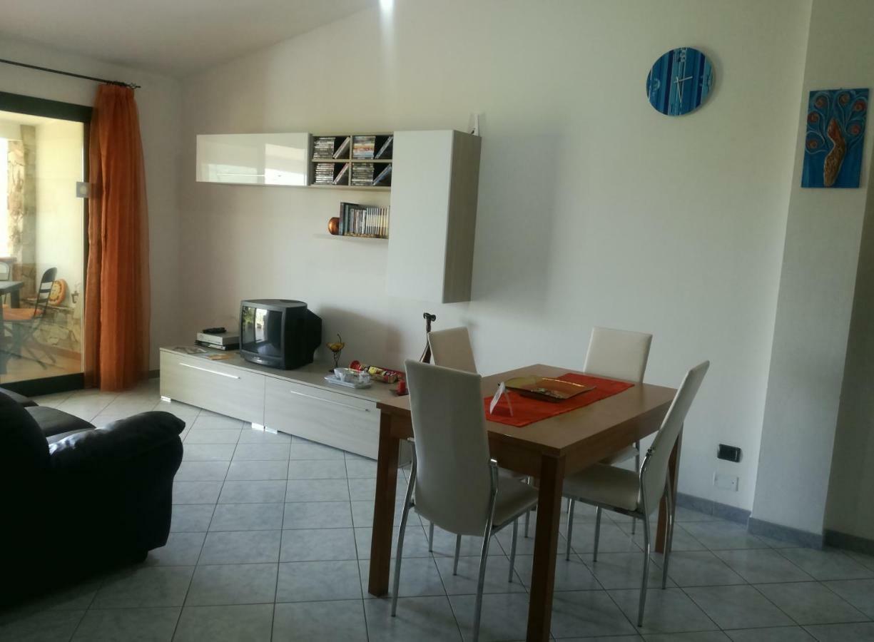 Il Giardino Apartment Lotzorai Ngoại thất bức ảnh