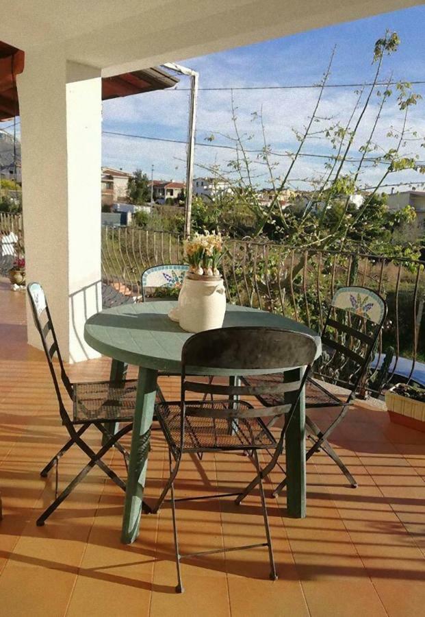 Il Giardino Apartment Lotzorai Ngoại thất bức ảnh